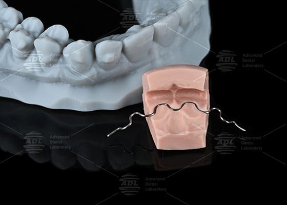 kopen China Dental Lab Onzichtbare Sterke U-vormige Linguale Draad Retainer Enkelstrengs Comfortniveau voor Orthodontische Behandeling online vervaardiging